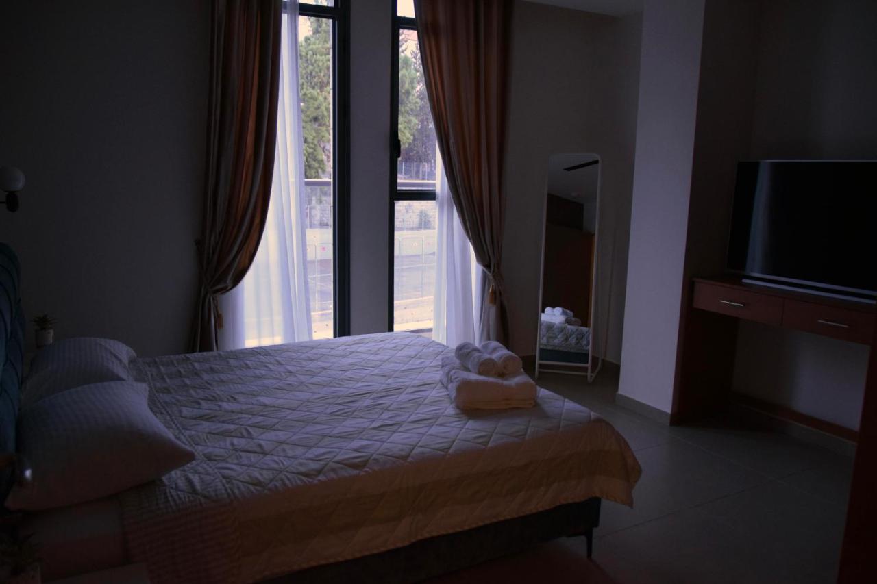 Amwaj Apartments นาซาเรธ ภายนอก รูปภาพ
